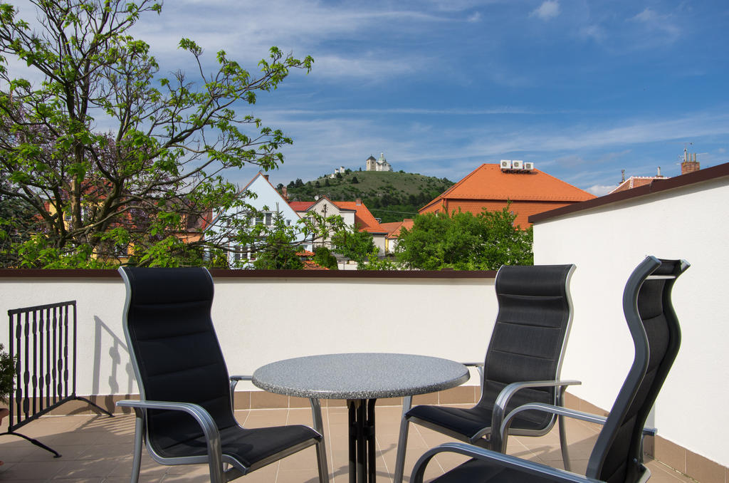Pension Kiwi Mikulov Dış mekan fotoğraf